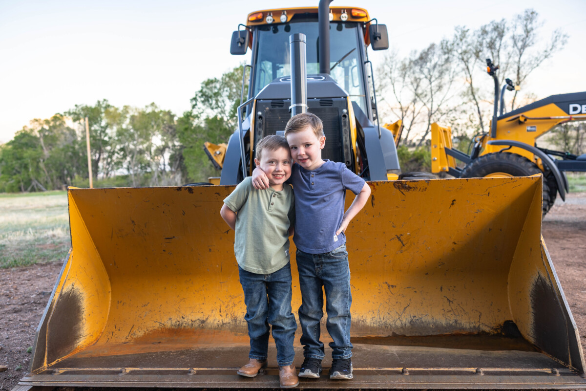 Littleton family and child photography at Hildebrand Ranch