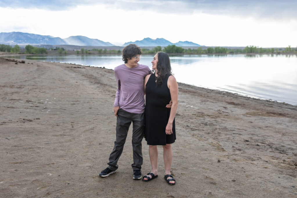 Littleton family photographer at Standley Lake