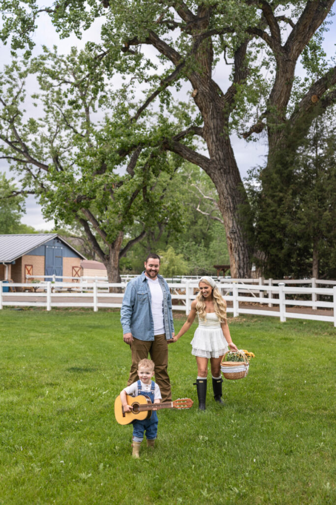 Colorado styled photo session at a farm
