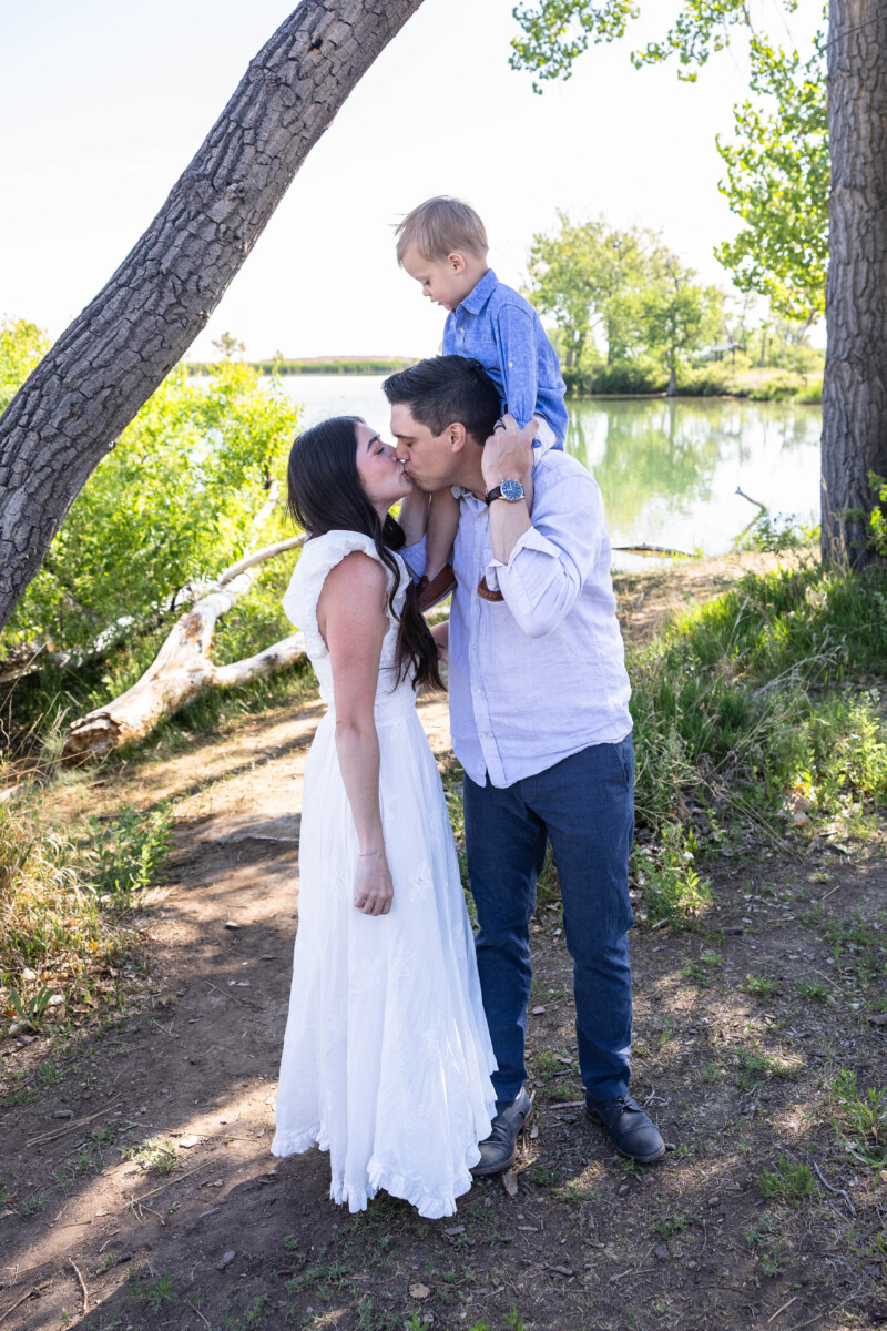 Family photo session at Harriman Lake with parents and toddler son
