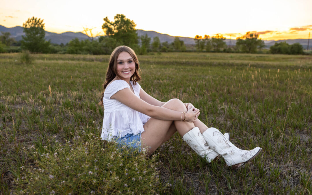Molly’s senior photos and family pictures by Littleton photographer