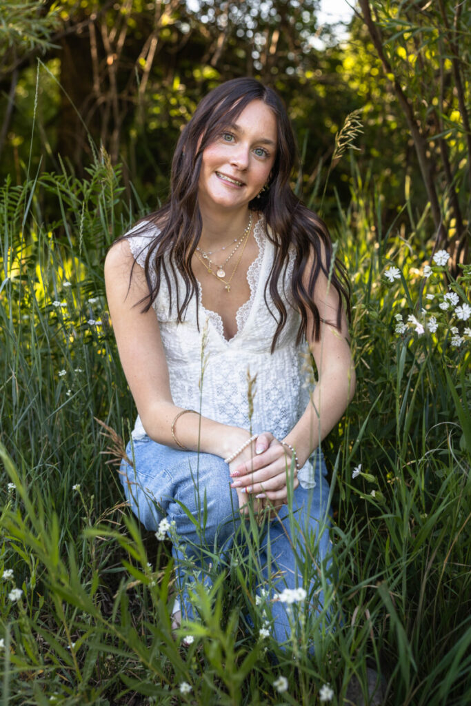 Colorado high school senior photography photo session at Lair O' the Bear