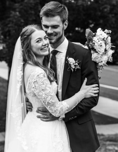 Colorado wedding with bride and groom