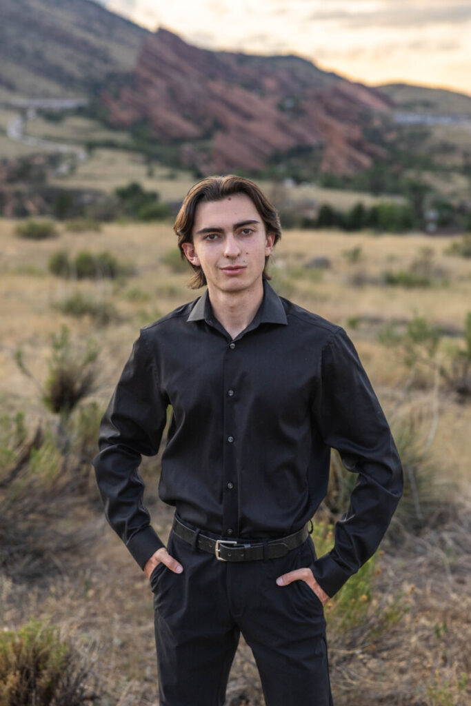 Colorado senior photography session with red rocks at sunset