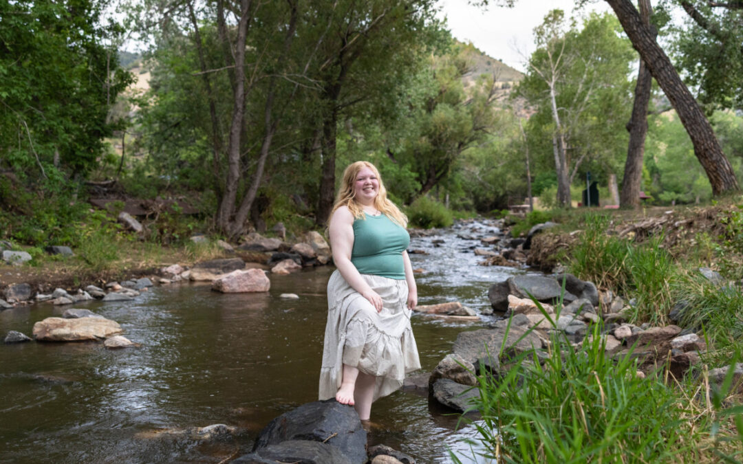 Mia’s senior photo session in Morrison