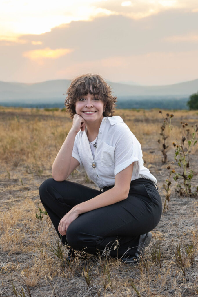 Colorado high school senior photographer at sunset in the foothills