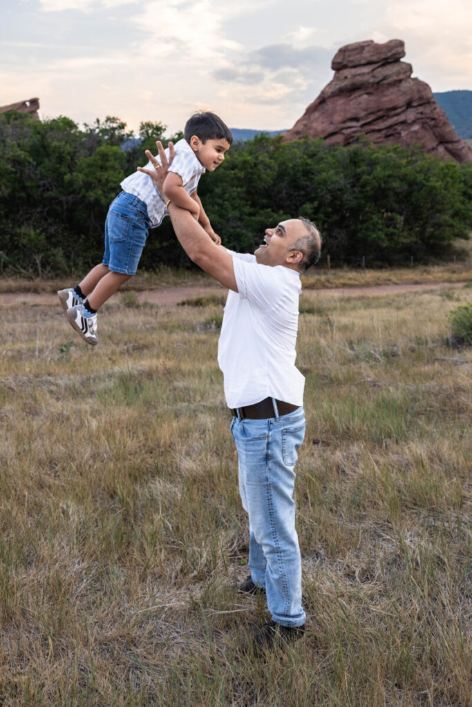 Colorado family photographer father and son red rocks