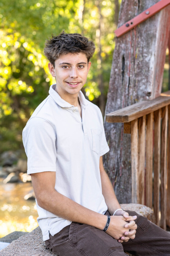 Colorado high school senior photographer in fall