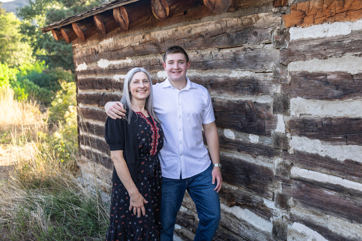Littleton high school senior and family photographer in Colorado