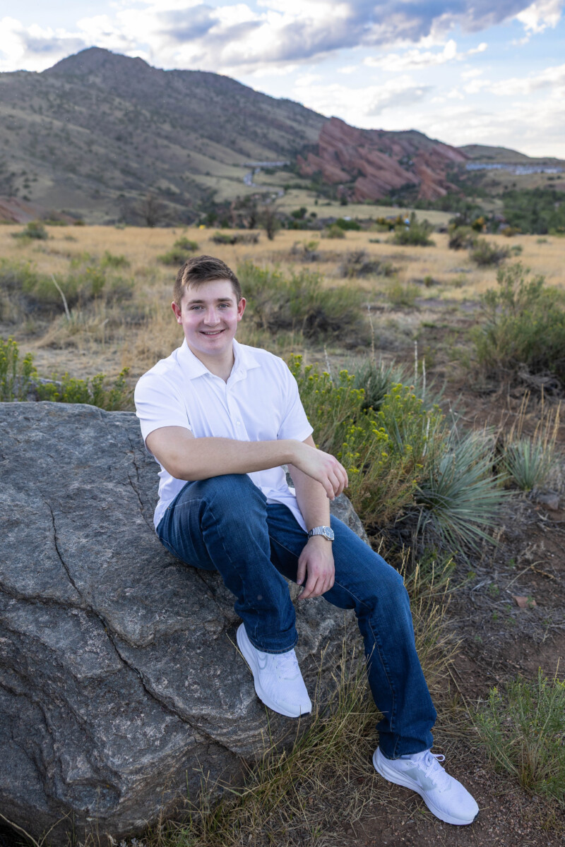 Colorado high school senior photography session with Red Rocks