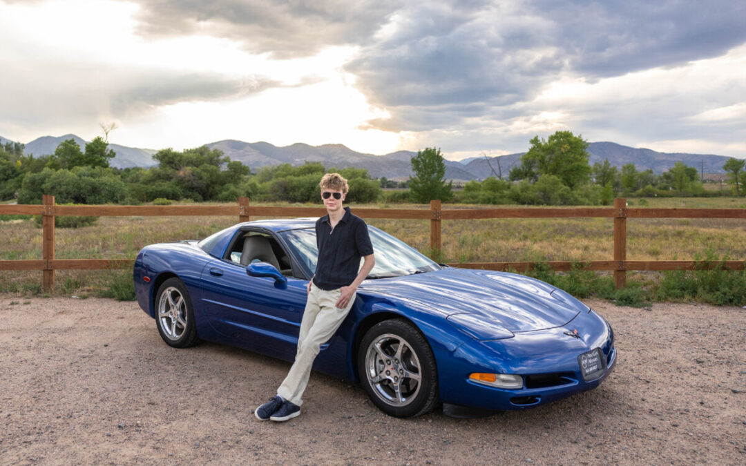 Leevi’s senior photo session with his new sports car