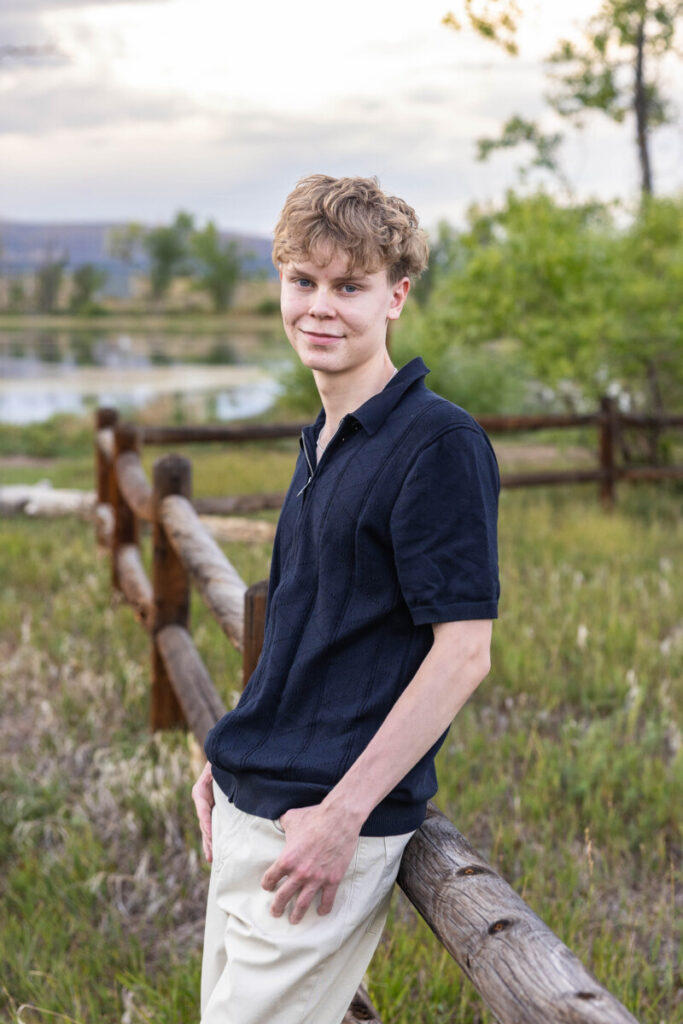 Colorado high school senior photographer at sunset