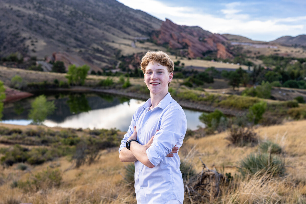 Littleton high school senior photography session with red rocks in Colorado