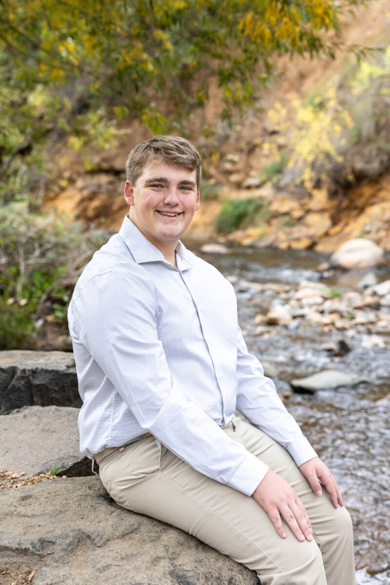 Colorado high school senior photographer by a river
