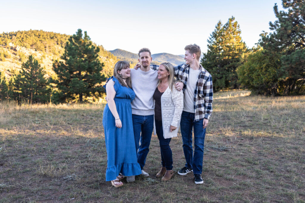Colorado family photo session with mountain views