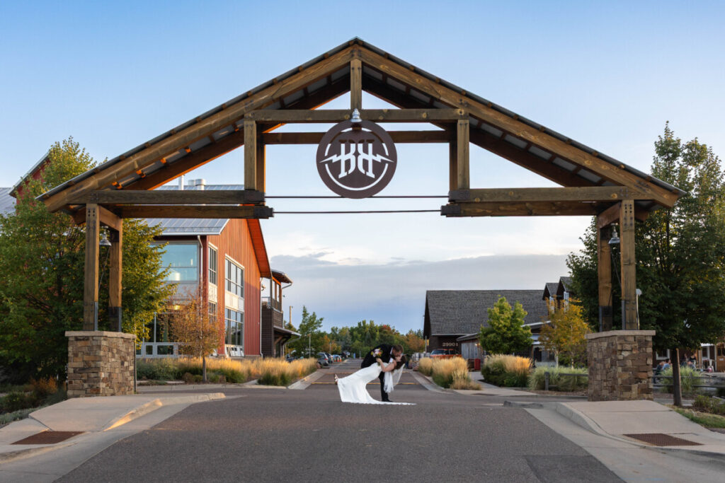 Colorado wedding photographer at Breckenridge Brewery in Littleton