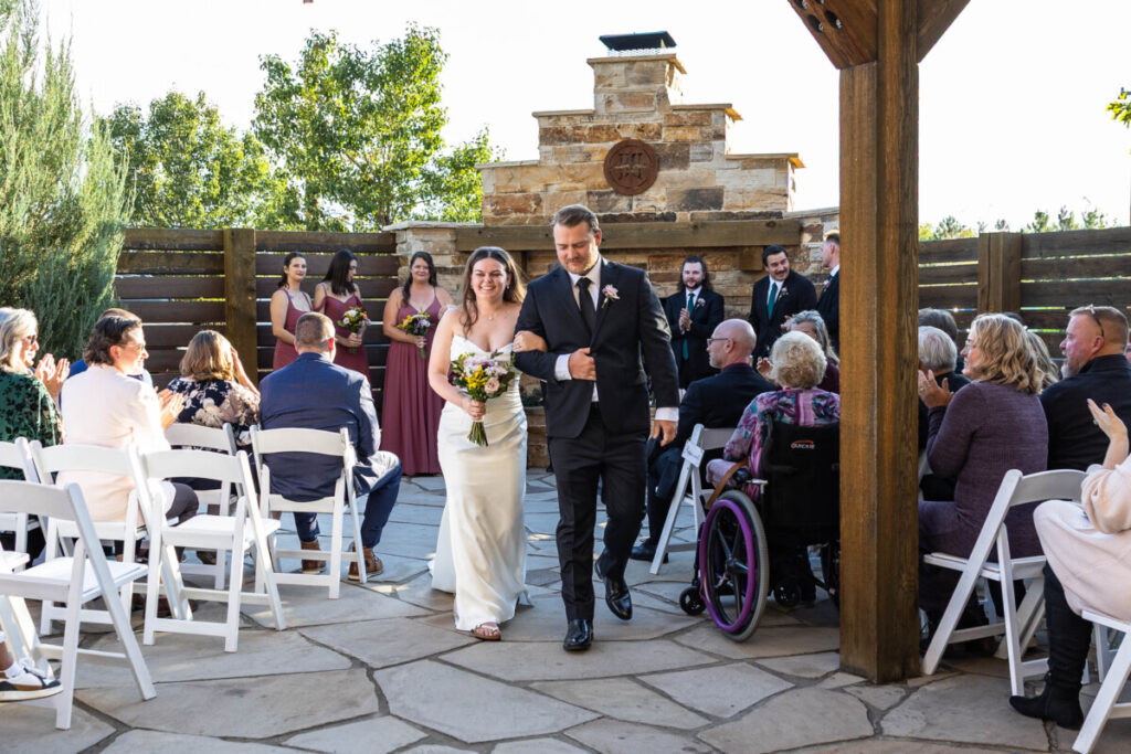 Colorado wedding photographer with bride and groom